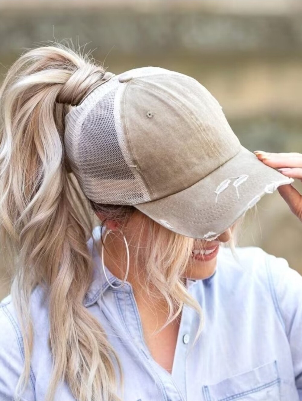 NWOT Distressed Ponytail Mesh Baseball Cap - Taupe